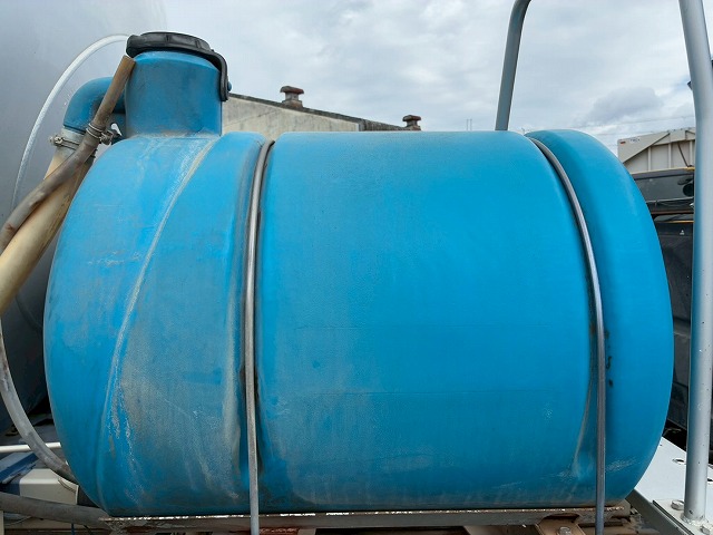 車検付6×43軸2デフリーフサスペンションKYB9速MT|中古トラックの販売・買取・査定のアイナビ