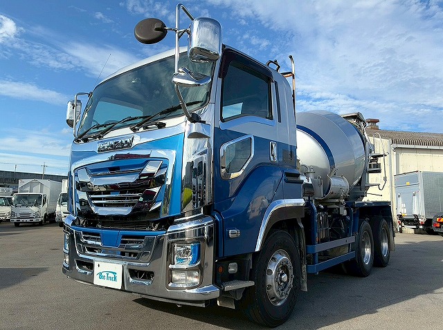 車検付6×43軸2デフリーフサスペンションKYB9速MT|中古トラックの販売・買取・査定のアイナビ