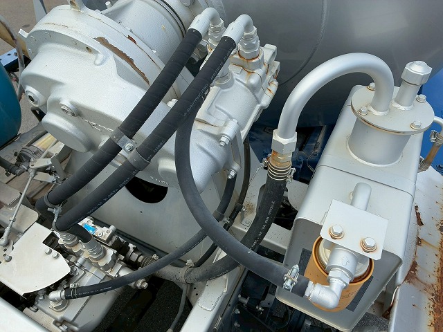 車検付6×43軸2デフリーフサスペンションKYB9速MT|中古トラックの販売・買取・査定のアイナビ