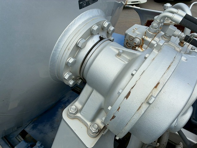 車検付6×43軸2デフリーフサスペンションKYB9速MT|中古トラックの販売・買取・査定のアイナビ