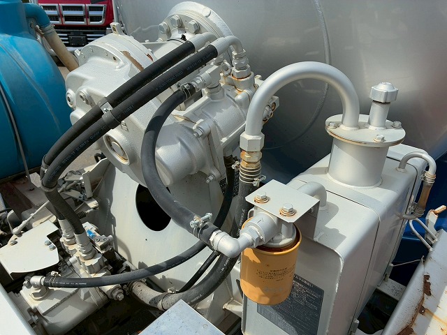 車検付6×43軸2デフリーフサスペンションKYB9速MT|中古トラックの販売・買取・査定のアイナビ