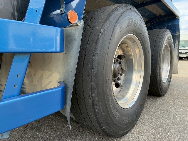 車検付6×43軸2デフリーフサスペンションKYB9速MT|中古トラックの販売・買取・査定のアイナビ