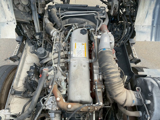 車検付6×43軸2デフリーフサスペンションKYB9速MT|中古トラックの販売・買取・査定のアイナビ