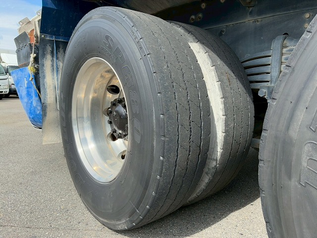 車検付6×43軸2デフリーフサスペンションKYB9速MT|中古トラックの販売・買取・査定のアイナビ