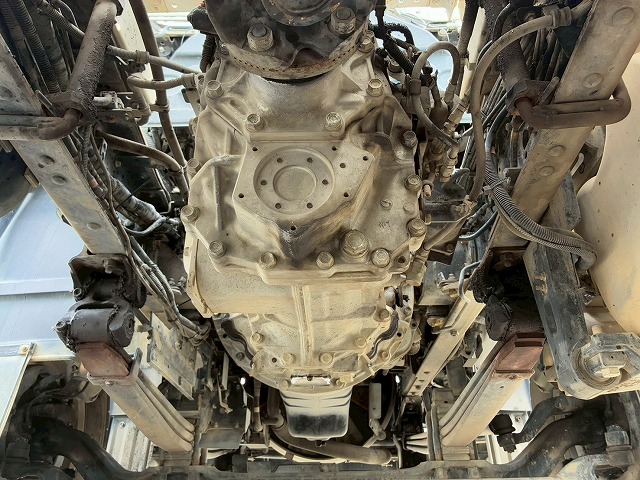 車検付6×43軸2デフリーフサスペンションKYB9速MT|中古トラックの販売・買取・査定のアイナビ