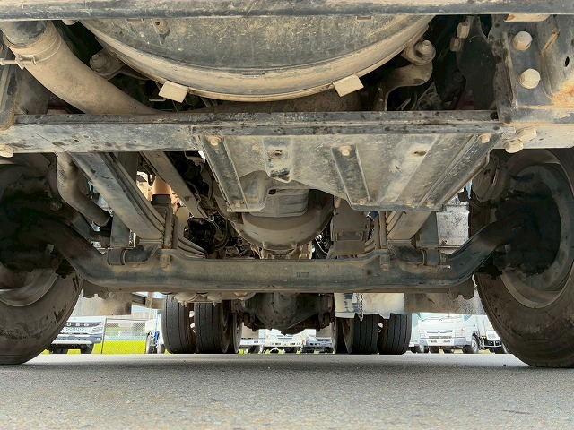 車検付6×43軸2デフリーフサスペンションKYB9速MT|中古トラックの販売・買取・査定のアイナビ