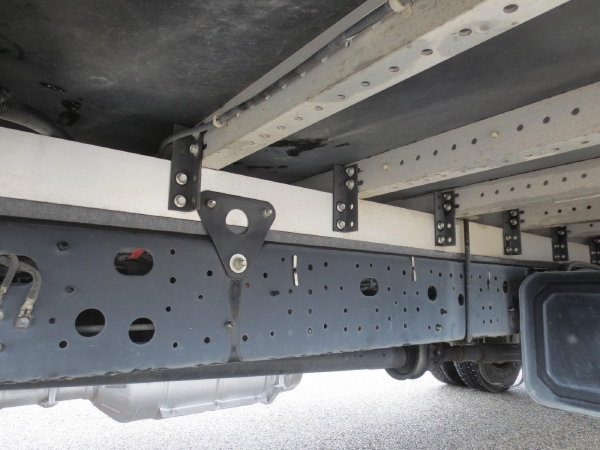 日野レンジャーウイングゲート付|中古トラックの販売・買取・査定のアイナビ