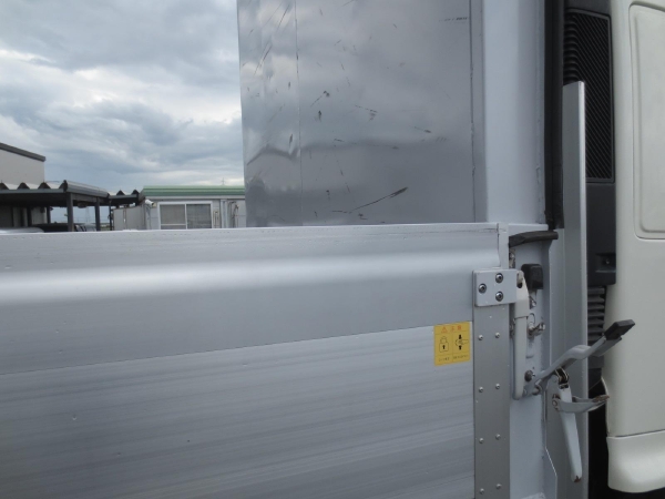 日野レンジャーウイングゲート付|中古トラックの販売・買取・査定のアイナビ