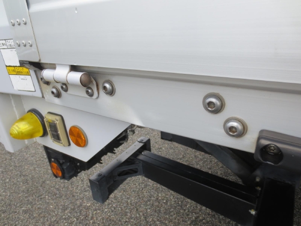 日野レンジャーウイングゲート付|中古トラックの販売・買取・査定のアイナビ