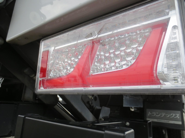 日野レンジャーウイングゲート付|中古トラックの販売・買取・査定のアイナビ