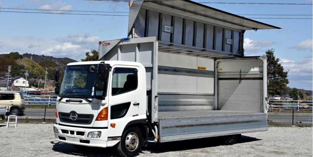 跳上パワーゲート1t積載3tアルミウイングアルミウィング|中古トラックの販売・買取・査定のアイナビ