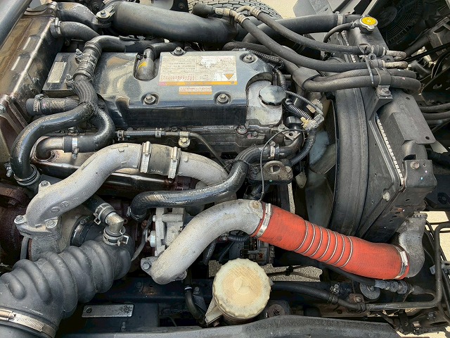 アルミブロックベッドレスパブコ6速MTマニュアル4t8t|中古トラックの販売・買取・査定のアイナビ