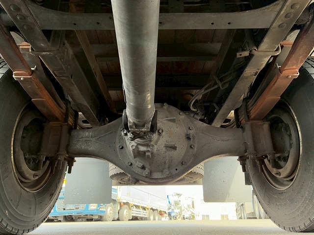 アルミブロックベッドレスパブコ6速MTマニュアル4t8t|中古トラックの販売・買取・査定のアイナビ