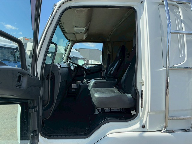 増トンアルミブロックフルキャブコダイラ7.9t積載|中古トラックの販売・買取・査定のアイナビ