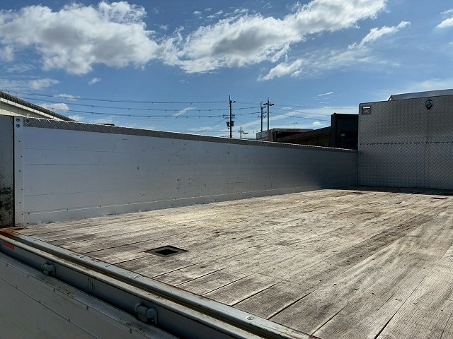 増トンアルミブロックフルキャブコダイラ7.9t積載|中古トラックの販売・買取・査定のアイナビ