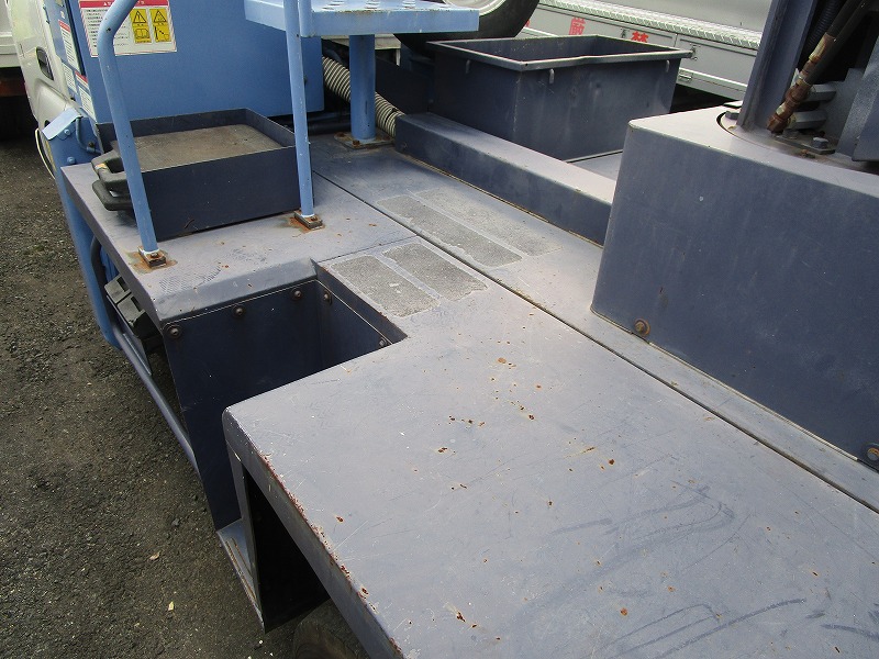 高所作業車12m タダノAT-121TG|中古トラックの販売・買取・査定のアイナビ