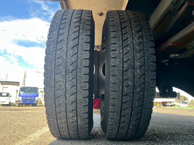 -30℃低温設定★スタンバイ機能★ワイド×超ロング★R404A|中古トラックの販売・買取・査定のアイナビ