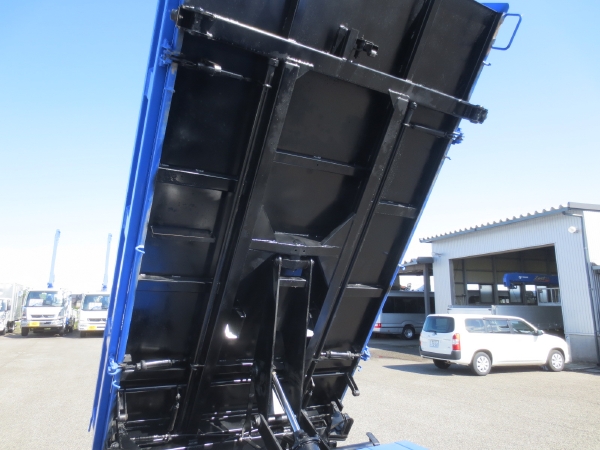 いすゞエルフ三転ダンプ|中古トラックの販売・買取・査定のアイナビ