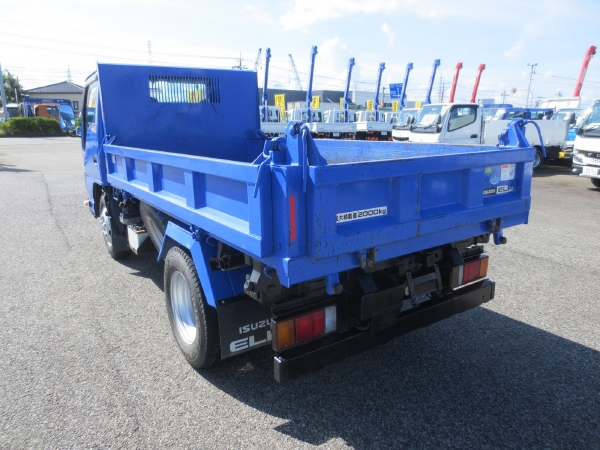 いすゞエルフ三転ダンプ|中古トラックの販売・買取・査定のアイナビ