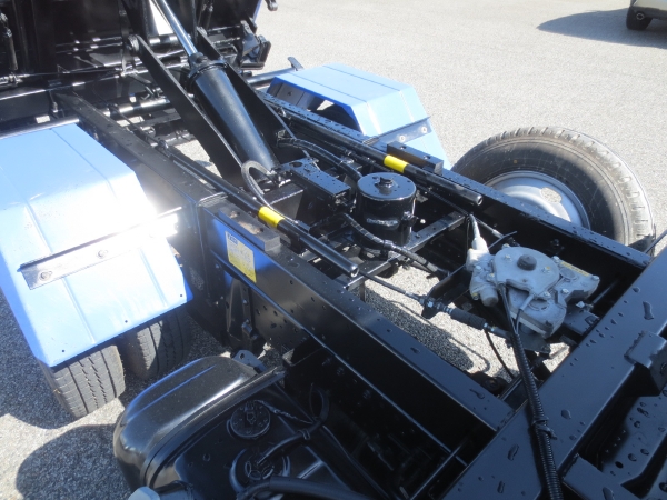 いすゞエルフ三転ダンプ|中古トラックの販売・買取・査定のアイナビ