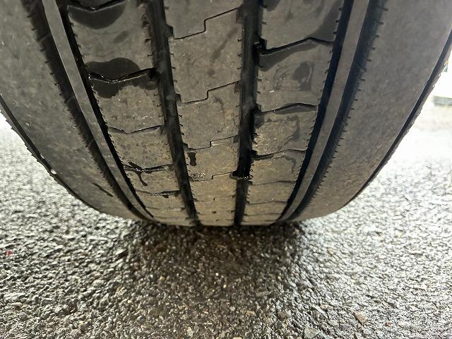 いすゞ ミキサー フォワード|中古トラックの販売・買取・査定のアイナビ