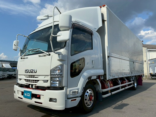 保証対象車フルキャブ日本フルハーフラッシング210馬力|中古トラックの販売・買取・査定のアイナビ