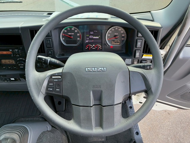 保証対象車フルキャブ日本フルハーフラッシング210馬力|中古トラックの販売・買取・査定のアイナビ