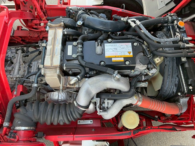 保証対象車フルキャブ日本フルハーフラッシング210馬力|中古トラックの販売・買取・査定のアイナビ