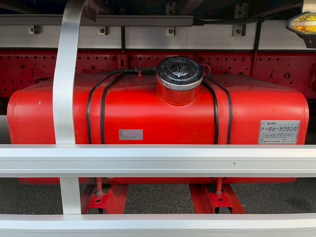 保証対象車フルキャブ日本フルハーフラッシング210馬力|中古トラックの販売・買取・査定のアイナビ