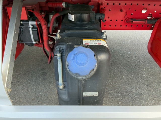 保証対象車フルキャブ日本フルハーフラッシング210馬力|中古トラックの販売・買取・査定のアイナビ