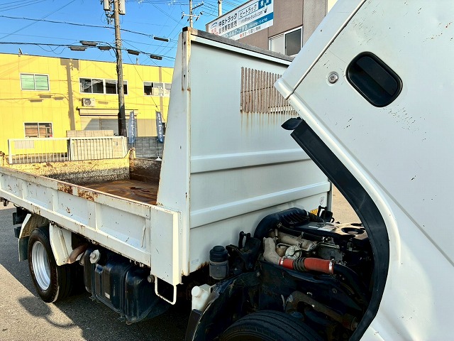 新明和工業フルフラットロースムーサーExAT2t5t土砂ダンプ|中古トラックの販売・買取・査定のアイナビ