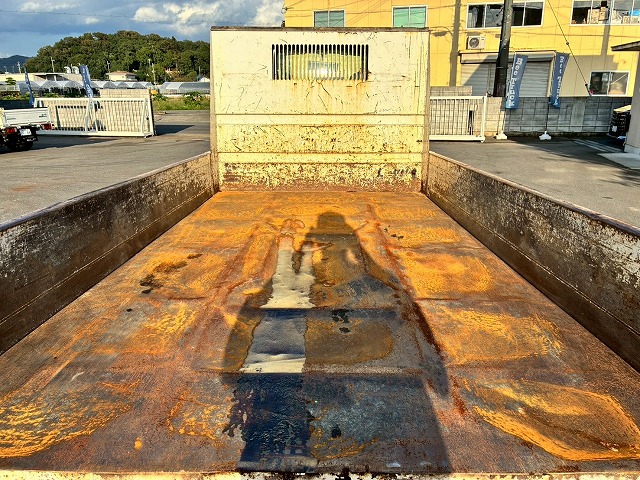 新明和工業フルフラットロースムーサーExAT2t5t土砂ダンプ|中古トラックの販売・買取・査定のアイナビ