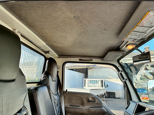 新明和工業フルフラットロースムーサーExAT2t5t土砂ダンプ|中古トラックの販売・買取・査定のアイナビ