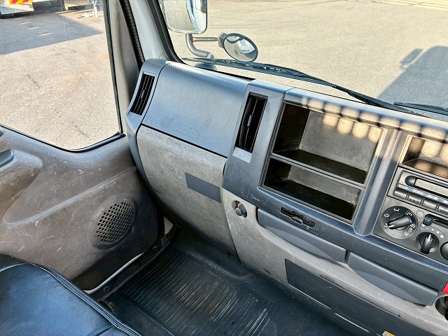 新明和工業フルフラットロースムーサーExAT2t5t土砂ダンプ|中古トラックの販売・買取・査定のアイナビ