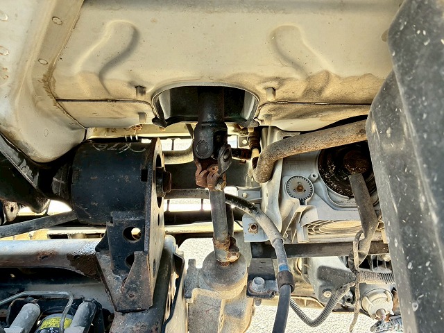 新明和工業フルフラットロースムーサーExAT2t5t土砂ダンプ|中古トラックの販売・買取・査定のアイナビ