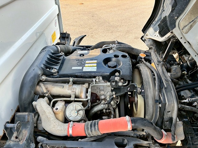 新明和工業フルフラットロースムーサーExAT2t5t土砂ダンプ|中古トラックの販売・買取・査定のアイナビ