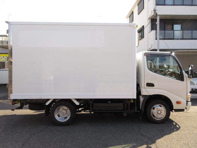 日野 バン車 デュトロ|中古トラックの販売・買取・査定のアイナビ