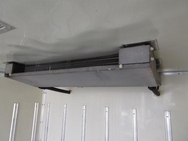 日野 バン車 デュトロ|中古トラックの販売・買取・査定のアイナビ