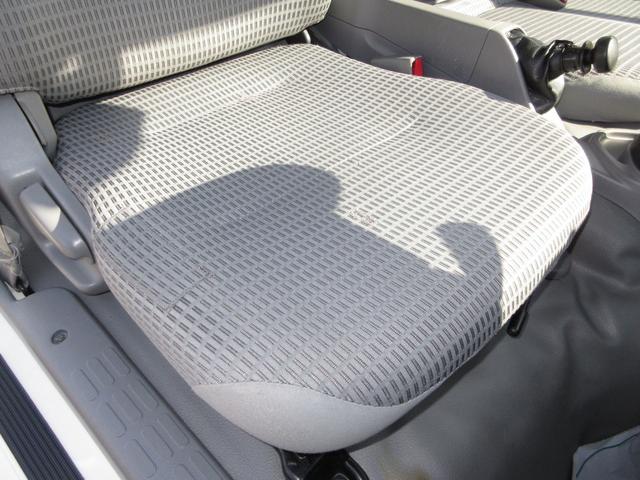 日野 バン車 デュトロ|中古トラックの販売・買取・査定のアイナビ