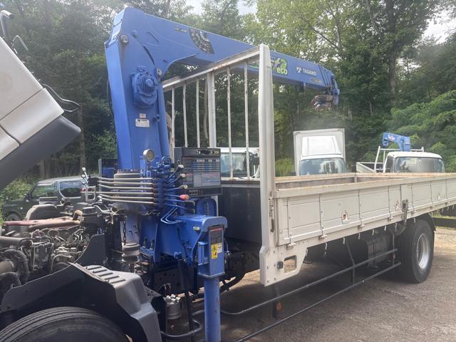 日野|中古トラックの販売・買取・査定のアイナビ