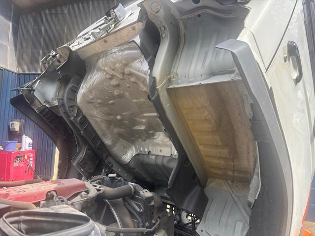 日野|中古トラックの販売・買取・査定のアイナビ