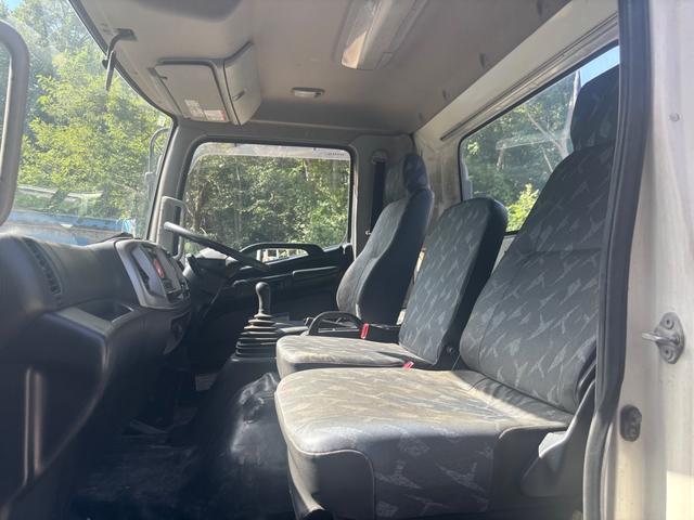 日野|中古トラックの販売・買取・査定のアイナビ