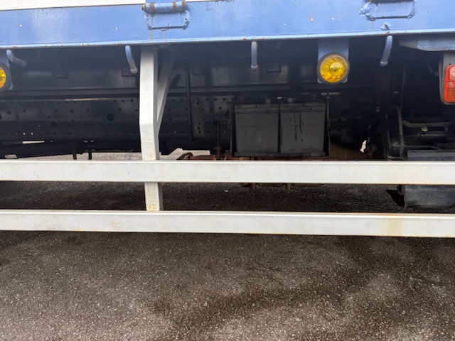 平成27年式 いすゞ アルミ平ボディー エアサス|中古トラックの販売・買取・査定のアイナビ