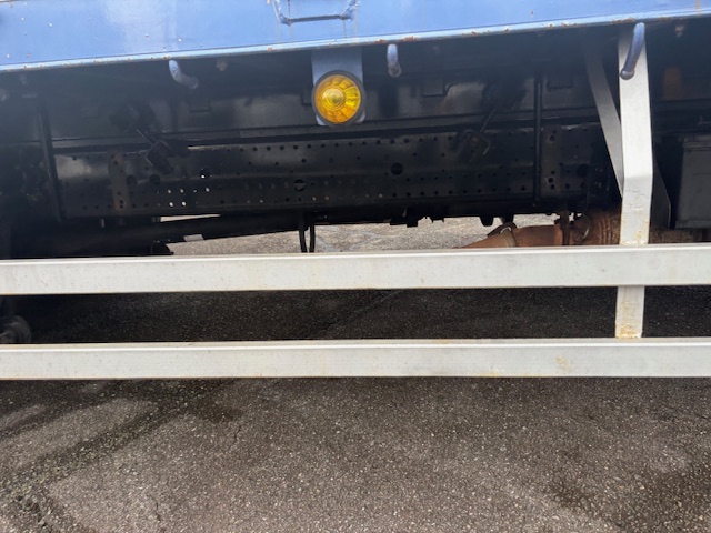 平成27年式 いすゞ アルミ平ボディー エアサス|中古トラックの販売・買取・査定のアイナビ