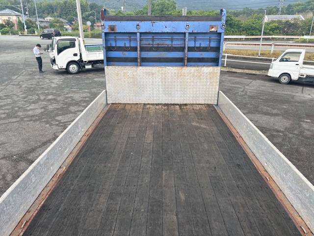 平成27年式 いすゞ アルミ平ボディー エアサス|中古トラックの販売・買取・査定のアイナビ