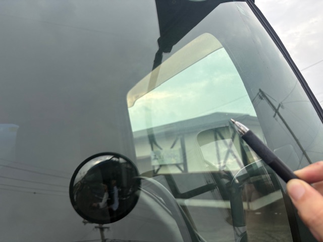 平成27年式 いすゞ アルミ平ボディー エアサス|中古トラックの販売・買取・査定のアイナビ