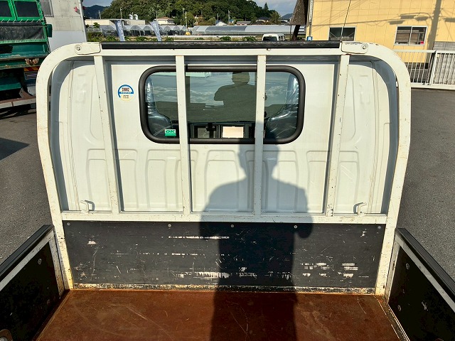 10尺ボディ標準幅150馬力6速MT5t限定・準中型免許|中古トラックの販売・買取・査定のアイナビ