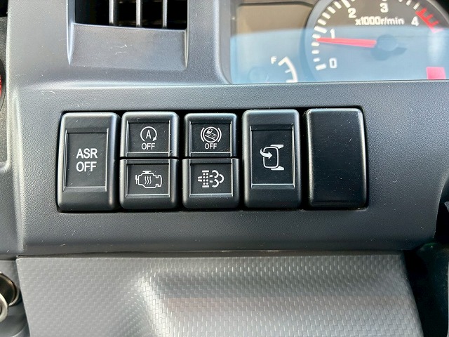 10尺ボディ標準幅150馬力6速MT5t限定・準中型免許|中古トラックの販売・買取・査定のアイナビ