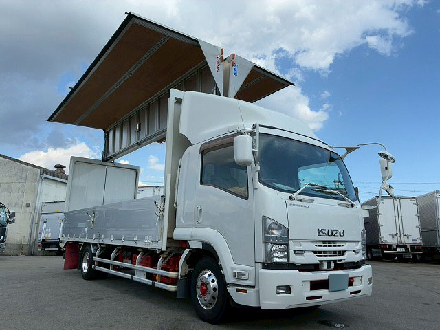 保証対象車フルキャブ日本フルハーフラッシング210馬力|中古トラックの販売・買取・査定のアイナビ