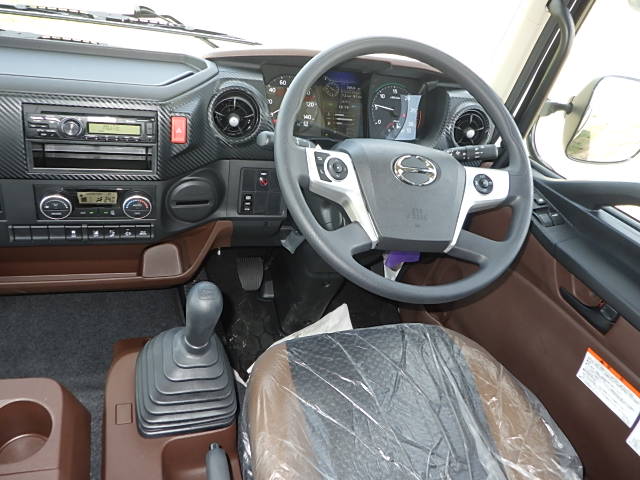 日野 令和7年式 5方開 アルミ平ボディ 車検付き|中古トラックの販売・買取・査定のアイナビ